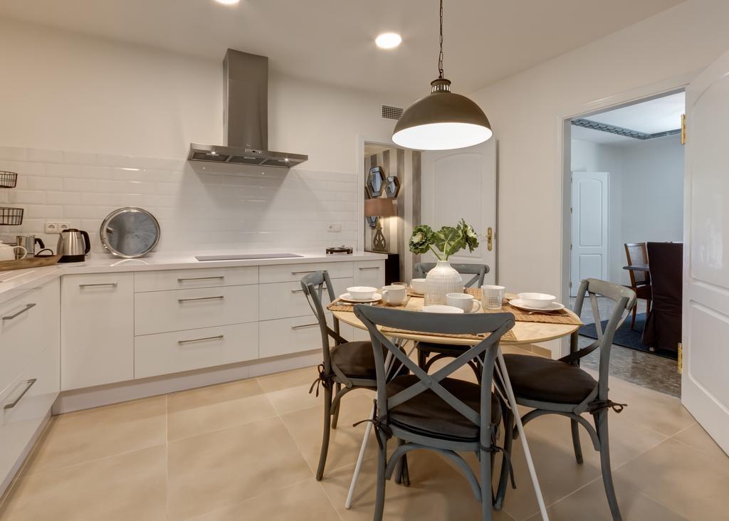 Bailen 1 Appartement Sevilla Buitenkant foto