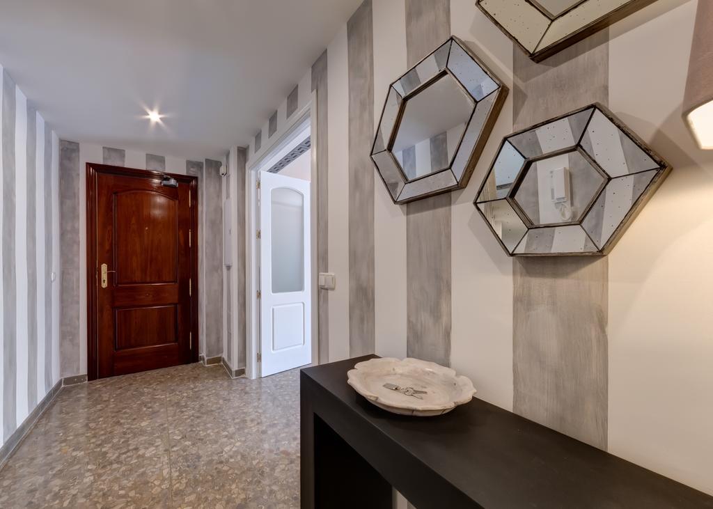 Bailen 1 Appartement Sevilla Buitenkant foto