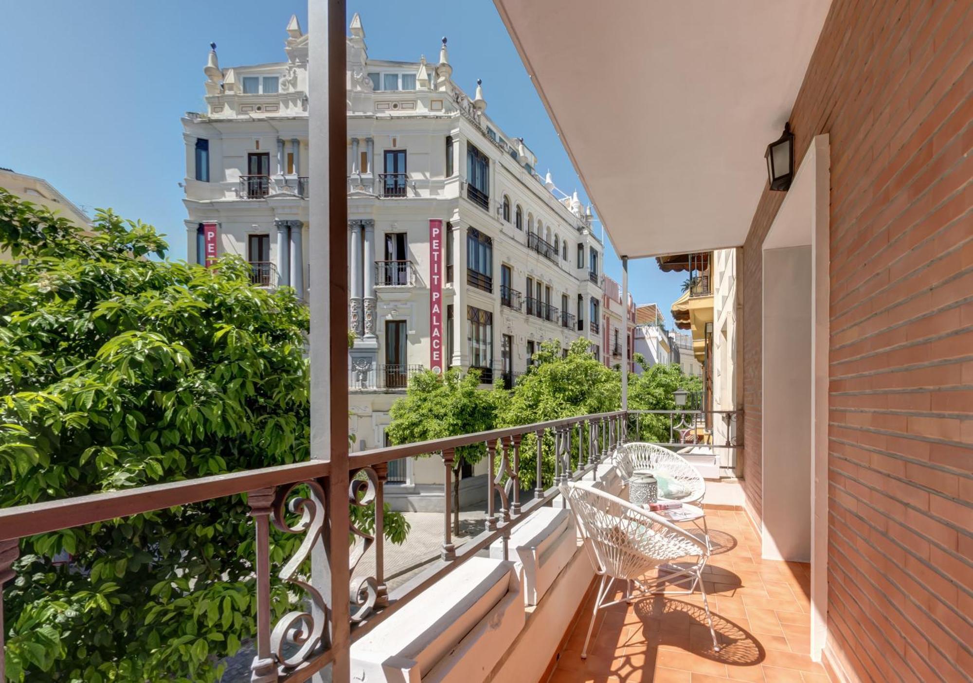 Bailen 1 Appartement Sevilla Buitenkant foto